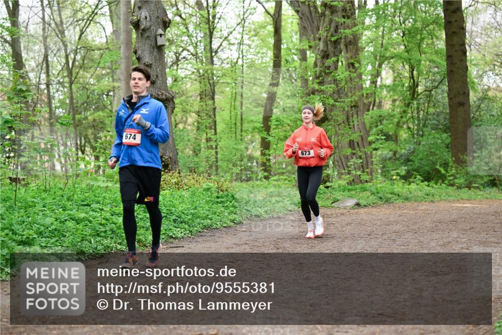 19.04.2026 - Hammer Lauf Dr. Thomas Lammeyer http://msf.ph/oto/9555381 19.04.2026 12:35:55 Laufen 674, 673 meine-sportfotos.de