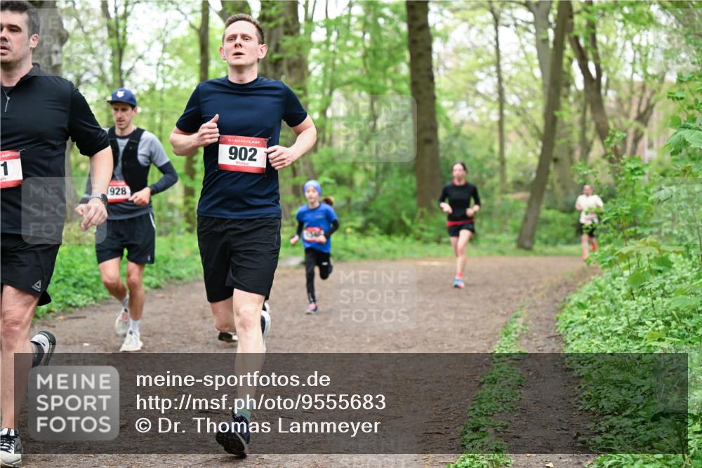 19.04.2026 - Hammer Lauf Dr. Thomas Lammeyer http://msf.ph/oto/9555683 19.04.2026 12:36:58 Laufen 928, 902 meine-sportfotos.de