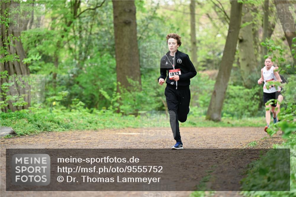 19.04.2026 - Hammer Lauf Dr. Thomas Lammeyer http://msf.ph/oto/9555752 19.04.2026 12:37:08 Laufen 1832 meine-sportfotos.de