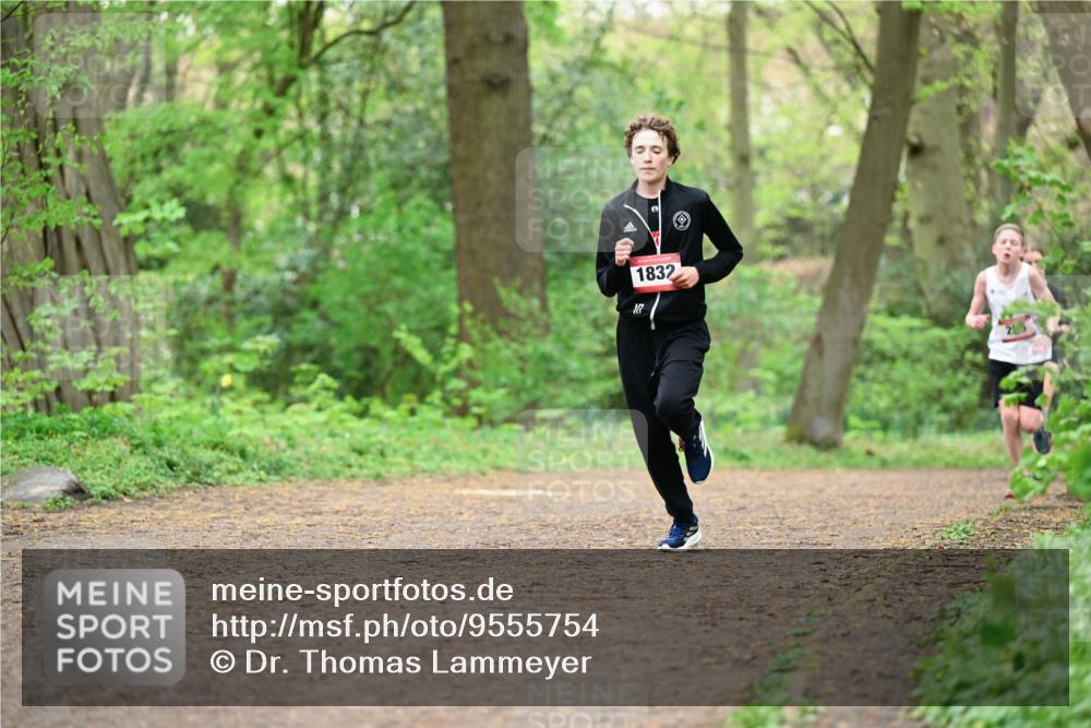 19.04.2026 - Hammer Lauf Dr. Thomas Lammeyer http://msf.ph/oto/9555754 19.04.2026 12:37:08 Laufen 1832 meine-sportfotos.de