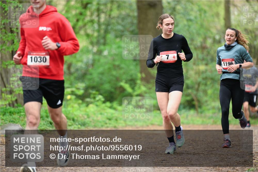 19.04.2026 - Hammer Lauf Dr. Thomas Lammeyer http://msf.ph/oto/9556019 19.04.2026 12:37:49 Laufen 1030, 1196 meine-sportfotos.de