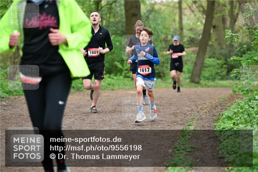 19.04.2026 - Hammer Lauf Dr. Thomas Lammeyer http://msf.ph/oto/9556198 19.04.2026 12:38:20 Laufen 1801, 1617 meine-sportfotos.de