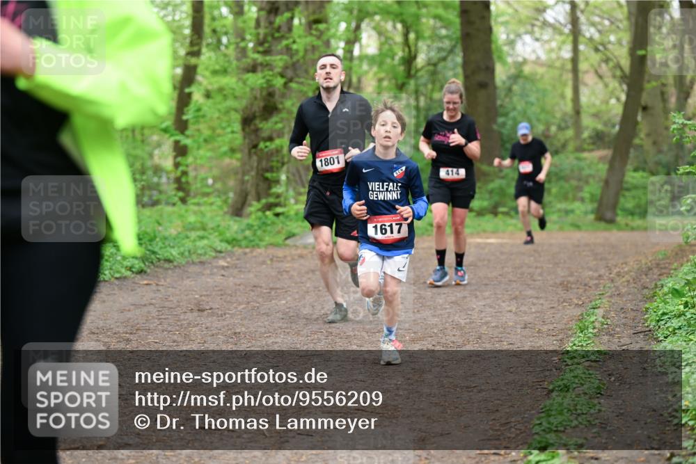 19.04.2026 - Hammer Lauf Dr. Thomas Lammeyer http://msf.ph/oto/9556209 19.04.2026 12:38:21 Laufen 1801, 1617, 414 meine-sportfotos.de