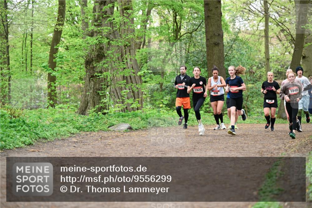 19.04.2026 - Hammer Lauf Dr. Thomas Lammeyer http://msf.ph/oto/9556299 19.04.2026 12:38:32 Laufen 1029, 1925, 830, 1848, 418 meine-sportfotos.de