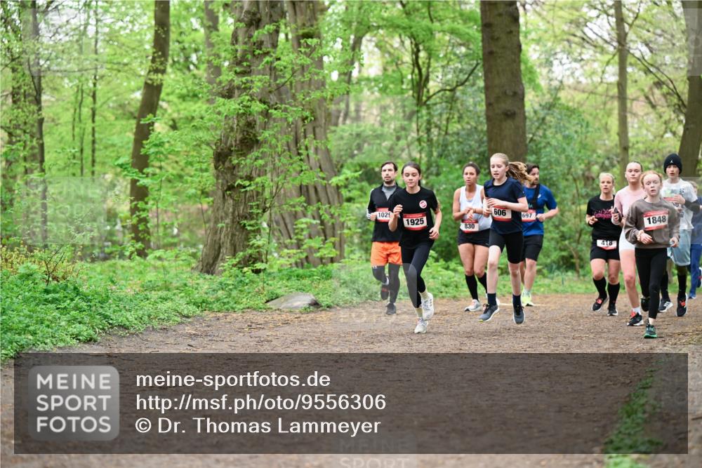 19.04.2026 - Hammer Lauf Dr. Thomas Lammeyer http://msf.ph/oto/9556306 19.04.2026 12:38:33 Laufen 606, 1029, 697, 1925, 830, 418, 1848 meine-sportfotos.de