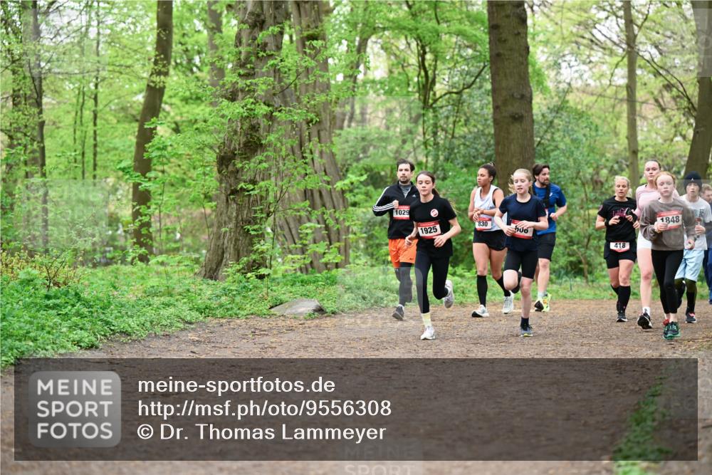 19.04.2026 - Hammer Lauf Dr. Thomas Lammeyer http://msf.ph/oto/9556308 19.04.2026 12:38:33 Laufen 1029, 1925, 830, 506, 418, 1848 meine-sportfotos.de