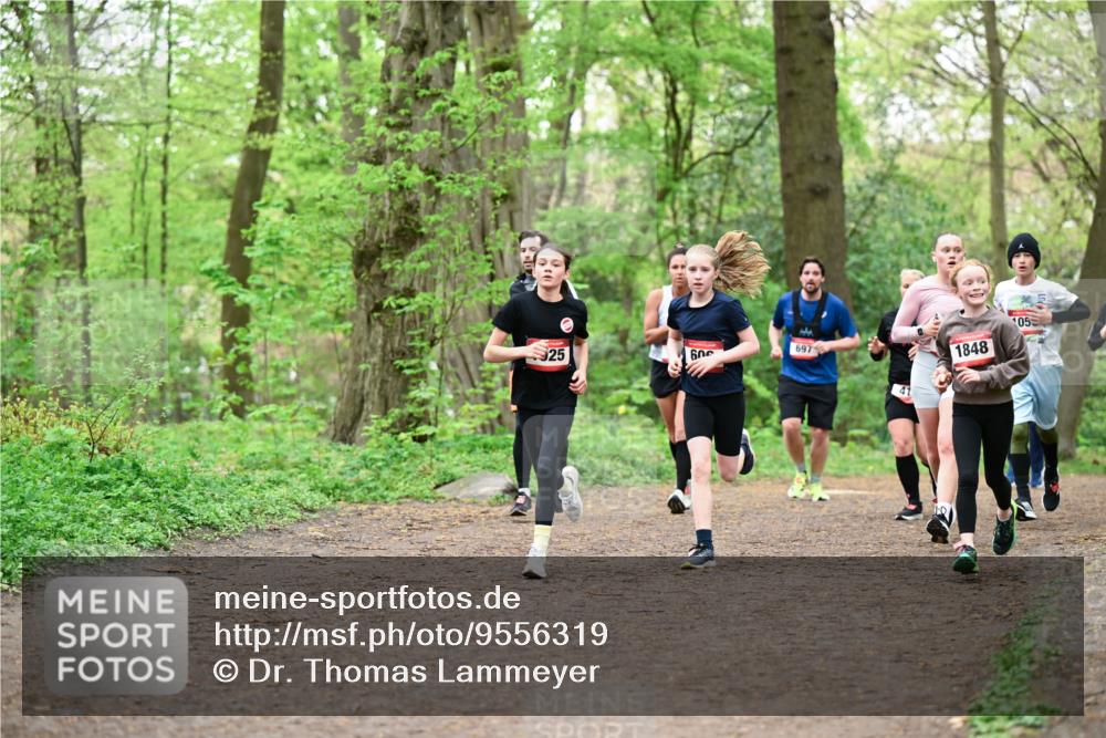 19.04.2026 - Hammer Lauf Dr. Thomas Lammeyer http://msf.ph/oto/9556319 19.04.2026 12:38:34 Laufen 925, 600, 697, 1848 meine-sportfotos.de