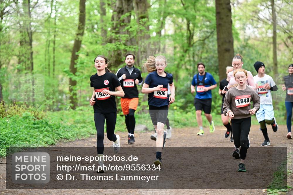 19.04.2026 - Hammer Lauf Dr. Thomas Lammeyer http://msf.ph/oto/9556334 19.04.2026 12:38:35 Laufen 192, 1029, 606, 1848, 1056, 187 meine-sportfotos.de