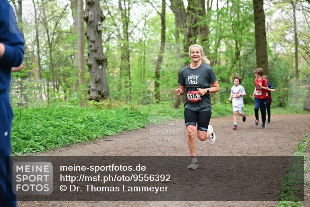 19.04.2026 - Hammer Lauf Dr. Thomas Lammeyer http://msf.ph/oto/9556392 19.04.2026 12:38:41 Laufen 115, 1116 meine-sportfotos.de