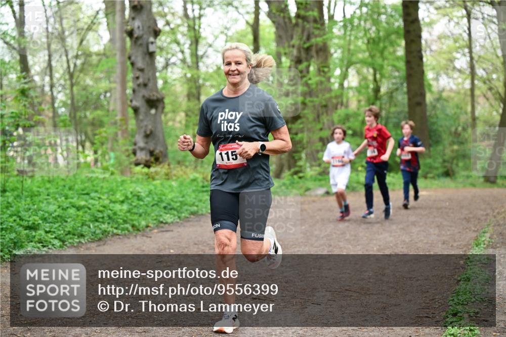 19.04.2026 - Hammer Lauf Dr. Thomas Lammeyer http://msf.ph/oto/9556399 19.04.2026 12:38:42 Laufen 115 meine-sportfotos.de