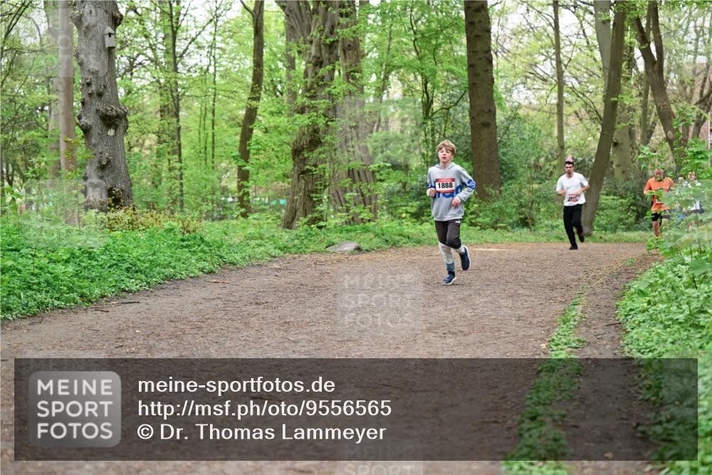 19.04.2026 - Hammer Lauf Dr. Thomas Lammeyer http://msf.ph/oto/9556565 19.04.2026 12:39:01 Laufen 1888 meine-sportfotos.de