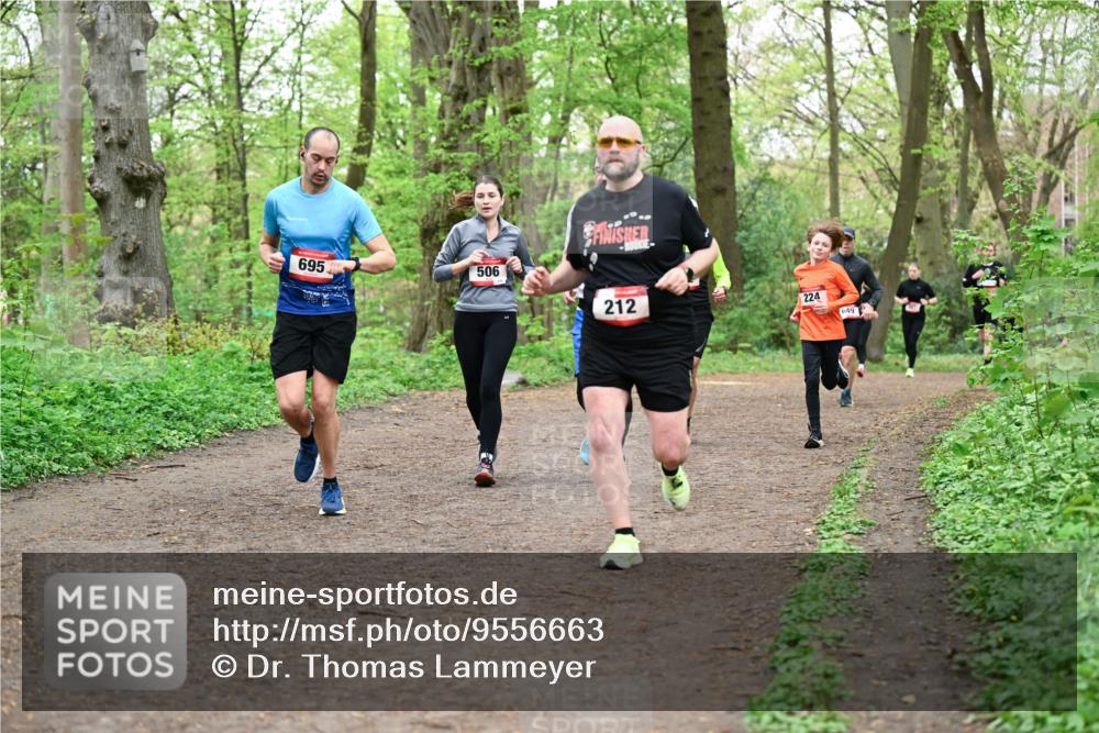 19.04.2026 - Hammer Lauf Dr. Thomas Lammeyer http://msf.ph/oto/9556663 19.04.2026 12:39:11 Laufen 695, 506, 212, 224, 649 meine-sportfotos.de