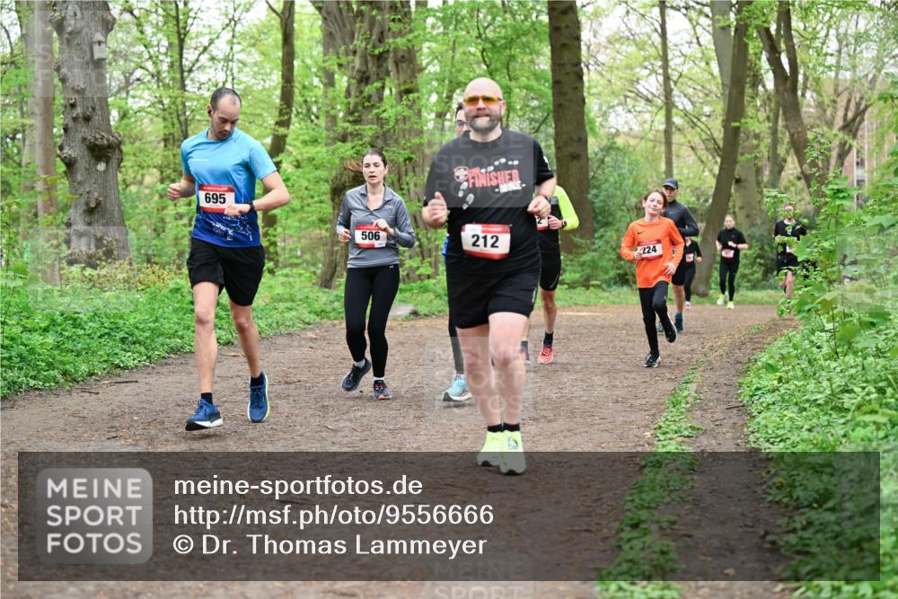 19.04.2026 - Hammer Lauf Dr. Thomas Lammeyer http://msf.ph/oto/9556666 19.04.2026 12:39:11 Laufen 695, 506, 212, 224 meine-sportfotos.de
