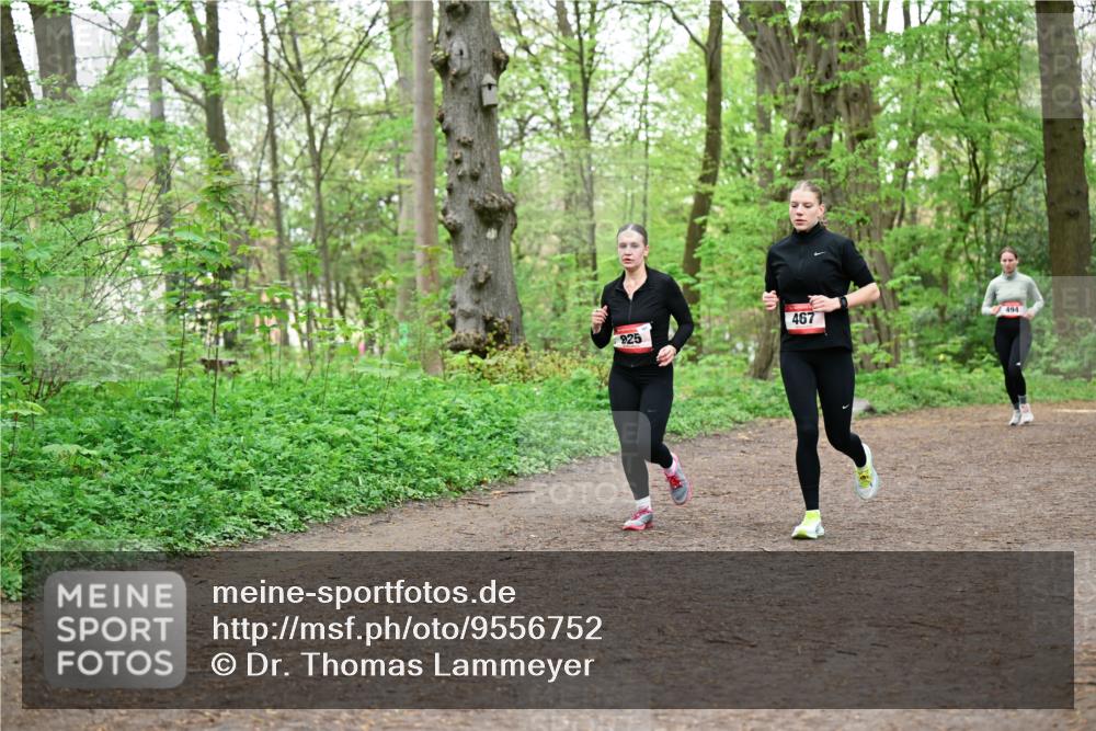 19.04.2026 - Hammer Lauf Dr. Thomas Lammeyer http://msf.ph/oto/9556752 19.04.2026 12:39:20 Laufen 925, 467, 494 meine-sportfotos.de