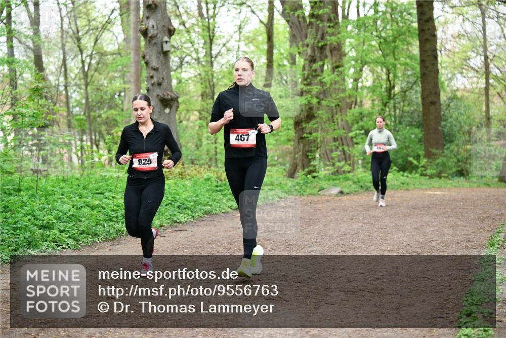 19.04.2026 - Hammer Lauf Dr. Thomas Lammeyer http://msf.ph/oto/9556763 19.04.2026 12:39:21 Laufen 825, 467 meine-sportfotos.de