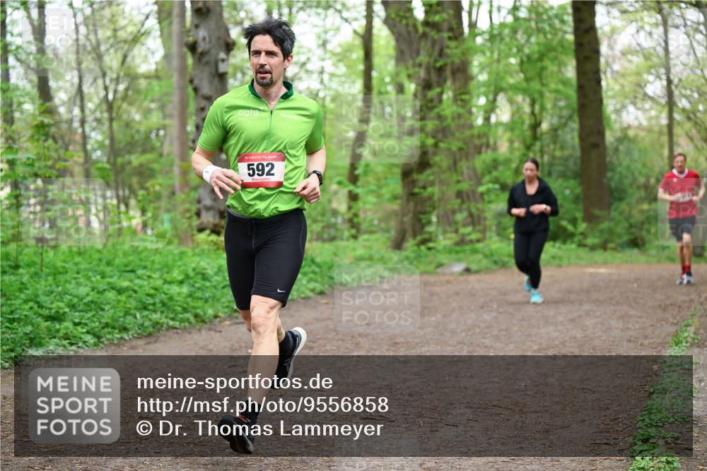19.04.2026 - Hammer Lauf Dr. Thomas Lammeyer http://msf.ph/oto/9556858 19.04.2026 12:39:36 Laufen 592 meine-sportfotos.de
