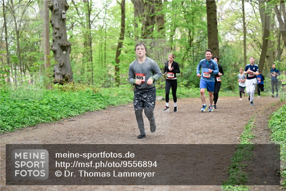 19.04.2026 - Hammer Lauf Dr. Thomas Lammeyer http://msf.ph/oto/9556894 19.04.2026 12:39:43 Laufen 1605, 1788, 671, 1880 meine-sportfotos.de