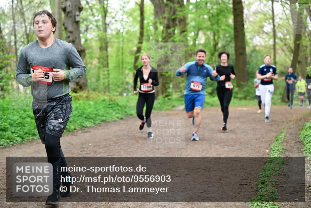 19.04.2026 - Hammer Lauf Dr. Thomas Lammeyer http://msf.ph/oto/9556903 19.04.2026 12:39:44 Laufen 1700, 671 meine-sportfotos.de