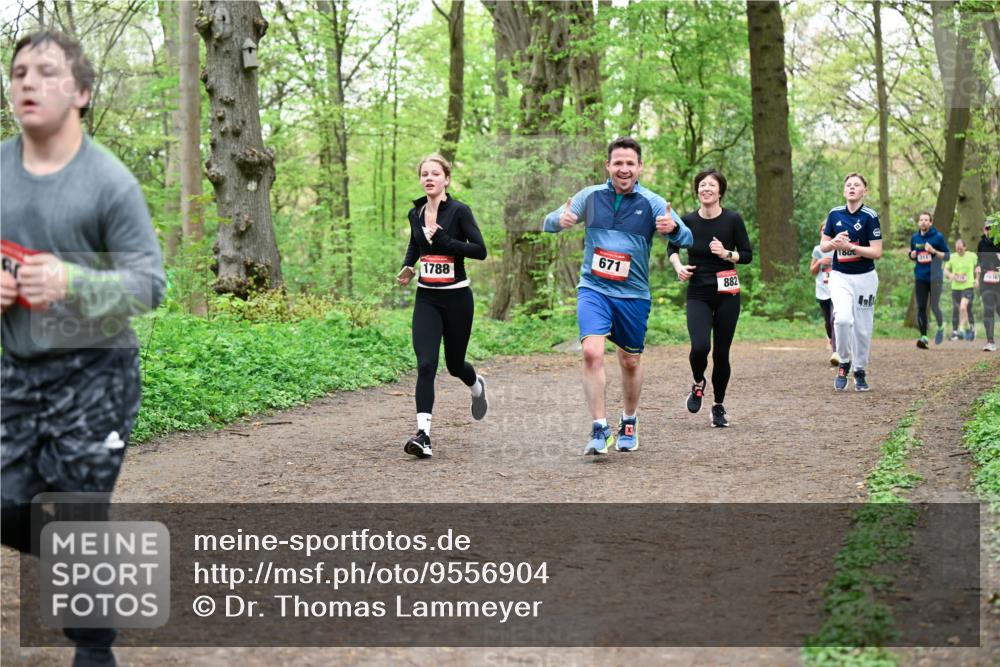 19.04.2026 - Hammer Lauf Dr. Thomas Lammeyer http://msf.ph/oto/9556904 19.04.2026 12:39:44 Laufen 1788, 671, 882, 1886 meine-sportfotos.de