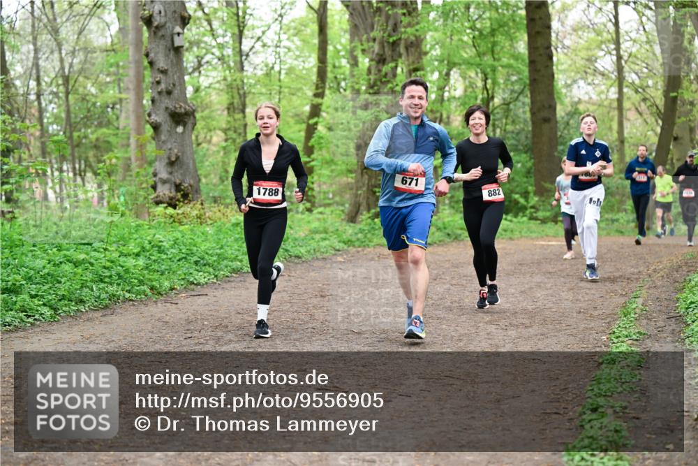 19.04.2026 - Hammer Lauf Dr. Thomas Lammeyer http://msf.ph/oto/9556905 19.04.2026 12:39:45 Laufen 1788, 671, 882 meine-sportfotos.de