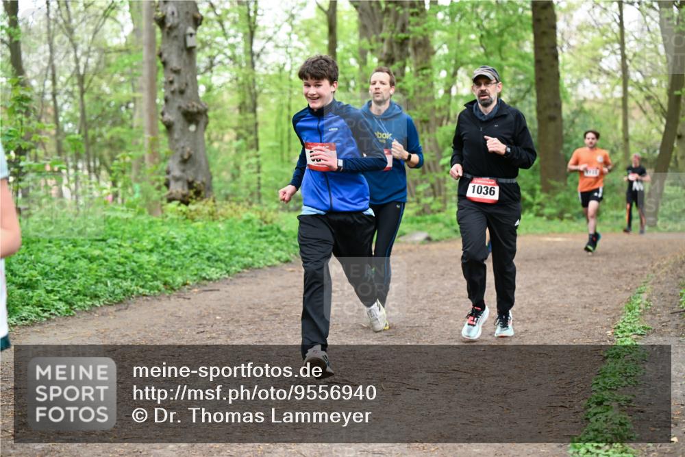 19.04.2026 - Hammer Lauf Dr. Thomas Lammeyer http://msf.ph/oto/9556940 19.04.2026 12:39:50 Laufen 1036 meine-sportfotos.de