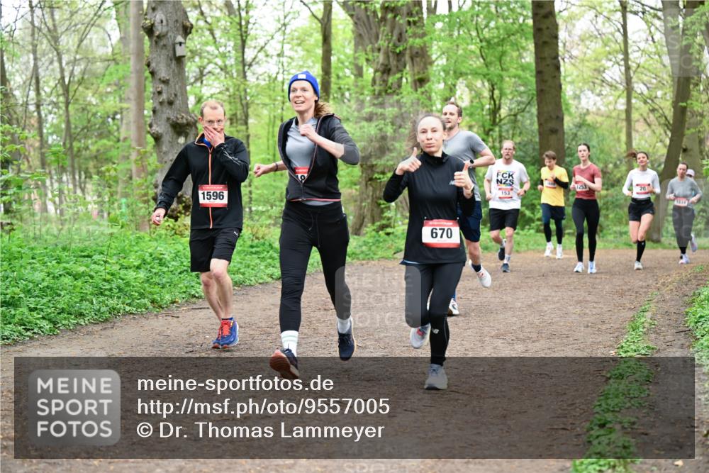 19.04.2026 - Hammer Lauf Dr. Thomas Lammeyer http://msf.ph/oto/9557005 19.04.2026 12:40:00 Laufen 1596, 670, 1253, 153, 1834 meine-sportfotos.de