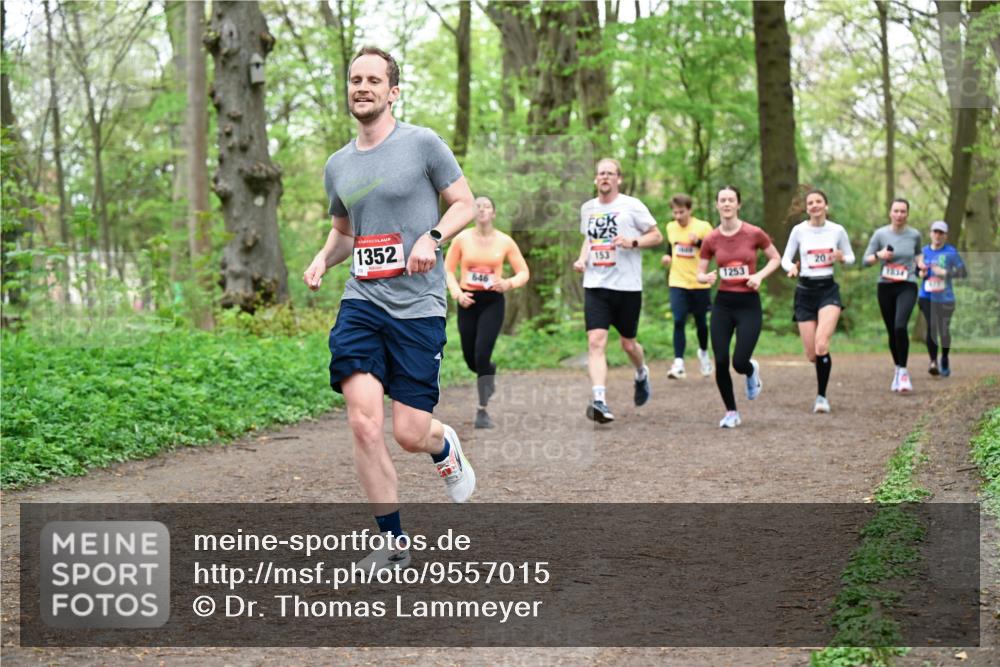 19.04.2026 - Hammer Lauf Dr. Thomas Lammeyer http://msf.ph/oto/9557015 19.04.2026 12:40:02 Laufen 1352, 646, 153, 1253 meine-sportfotos.de