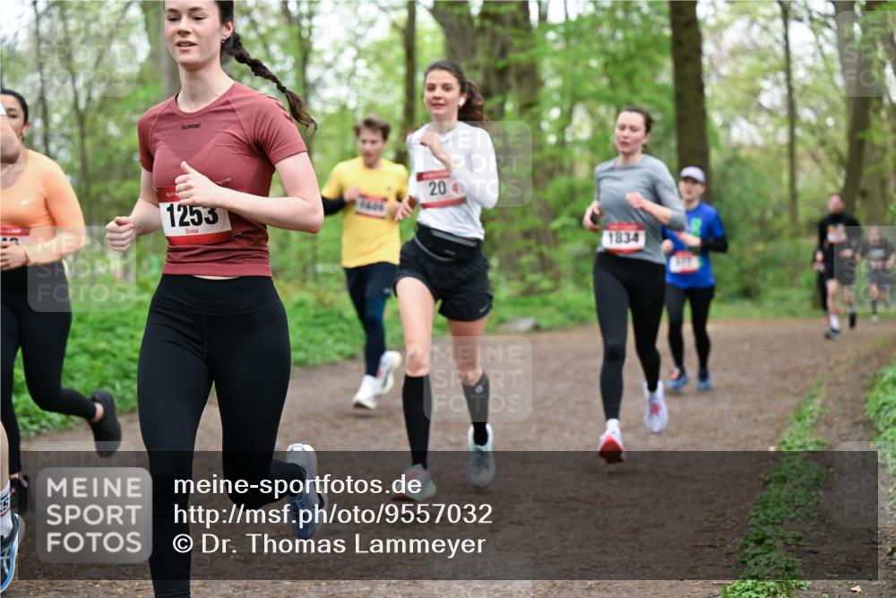 19.04.2026 - Hammer Lauf Dr. Thomas Lammeyer http://msf.ph/oto/9557032 19.04.2026 12:40:05 Laufen 1253, 1834 meine-sportfotos.de
