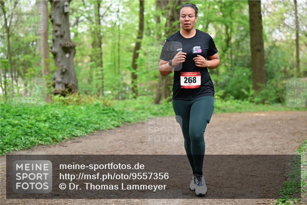 19.04.2026 - Hammer Lauf Dr. Thomas Lammeyer http://msf.ph/oto/9557356 19.04.2026 12:40:55 Laufen 268 meine-sportfotos.de