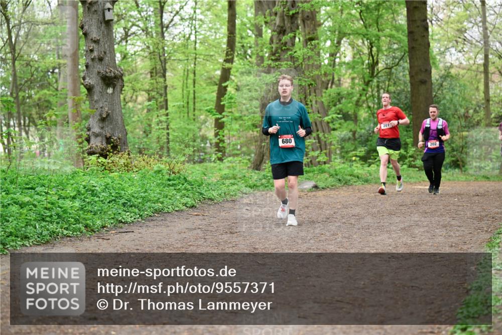 19.04.2026 - Hammer Lauf Dr. Thomas Lammeyer http://msf.ph/oto/9557371 19.04.2026 12:41:07 Laufen 680, 201, 202 meine-sportfotos.de