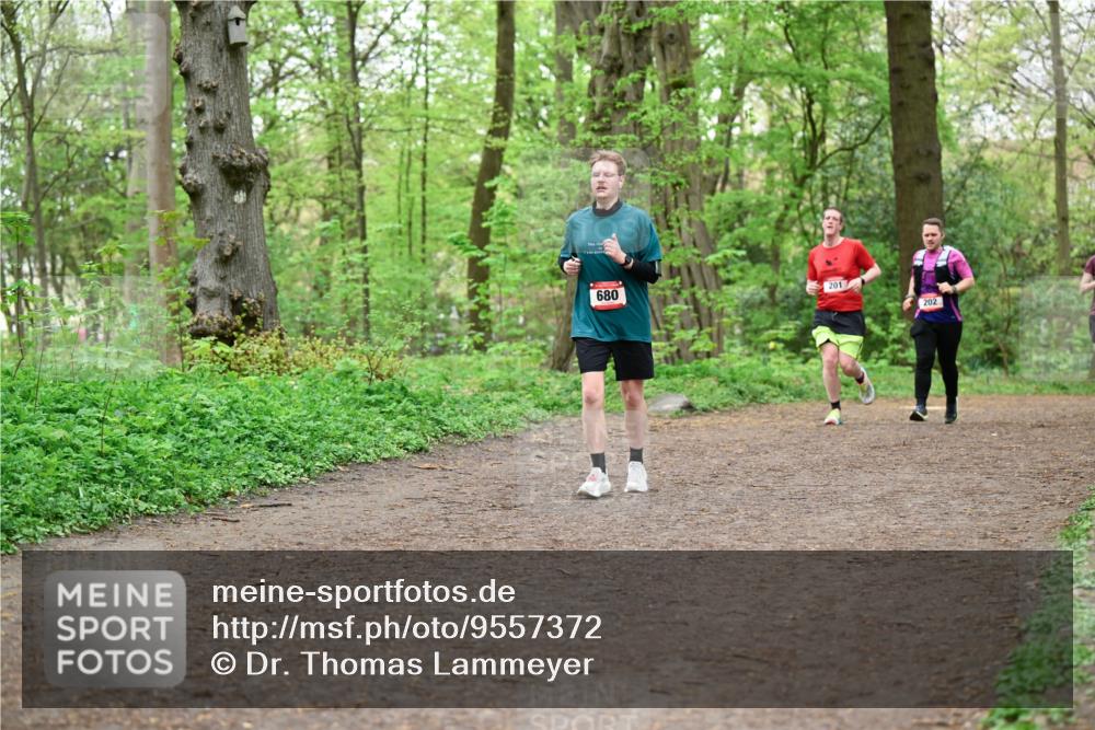 19.04.2026 - Hammer Lauf Dr. Thomas Lammeyer http://msf.ph/oto/9557372 19.04.2026 12:41:07 Laufen 680, 201, 202 meine-sportfotos.de