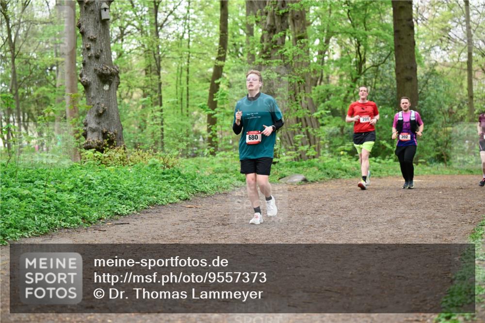19.04.2026 - Hammer Lauf Dr. Thomas Lammeyer http://msf.ph/oto/9557373 19.04.2026 12:41:07 Laufen 680, 201, 202 meine-sportfotos.de