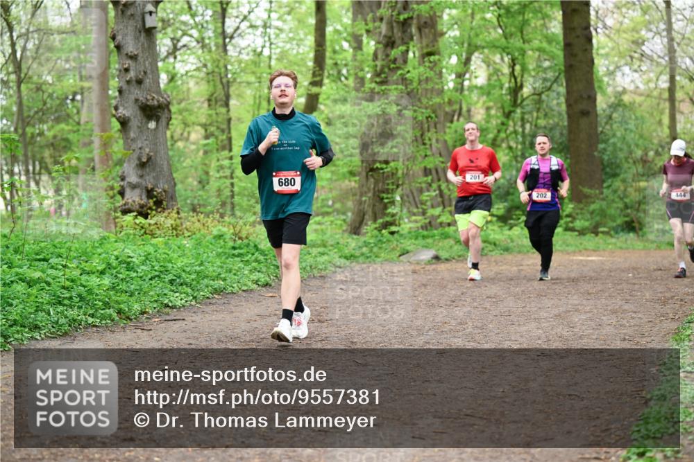 19.04.2026 - Hammer Lauf Dr. Thomas Lammeyer http://msf.ph/oto/9557381 19.04.2026 12:41:08 Laufen 680, 201, 202, 444 meine-sportfotos.de