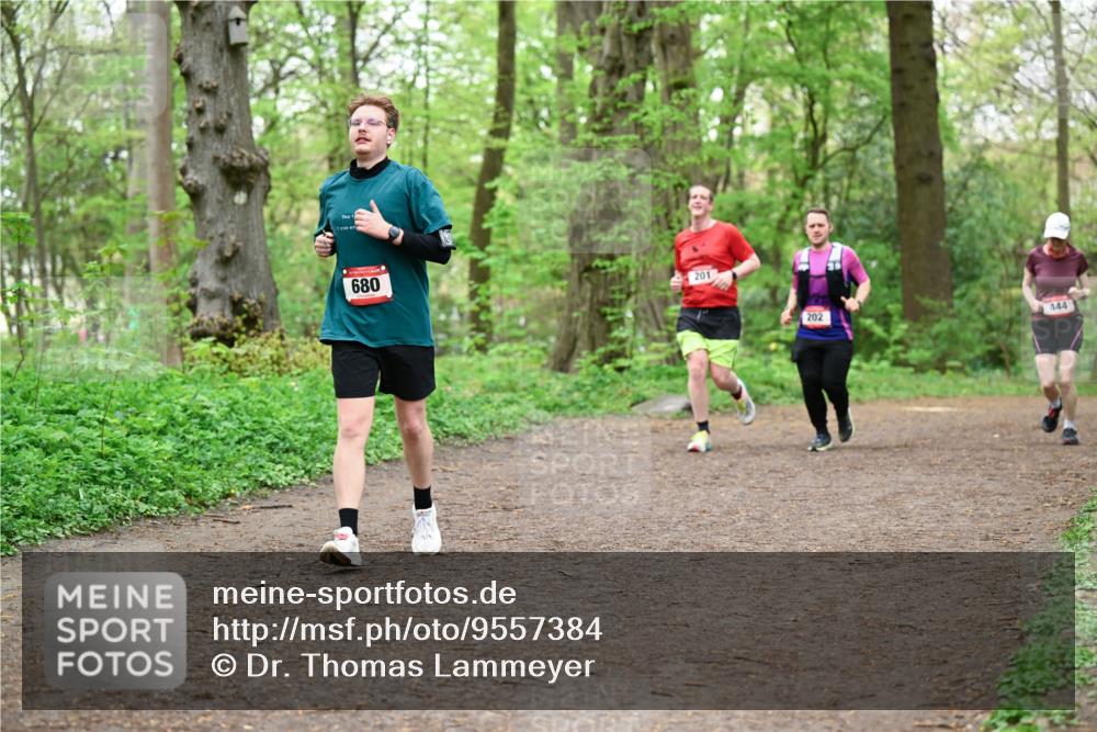 19.04.2026 - Hammer Lauf Dr. Thomas Lammeyer http://msf.ph/oto/9557384 19.04.2026 12:41:08 Laufen 680, 201, 202, 444 meine-sportfotos.de