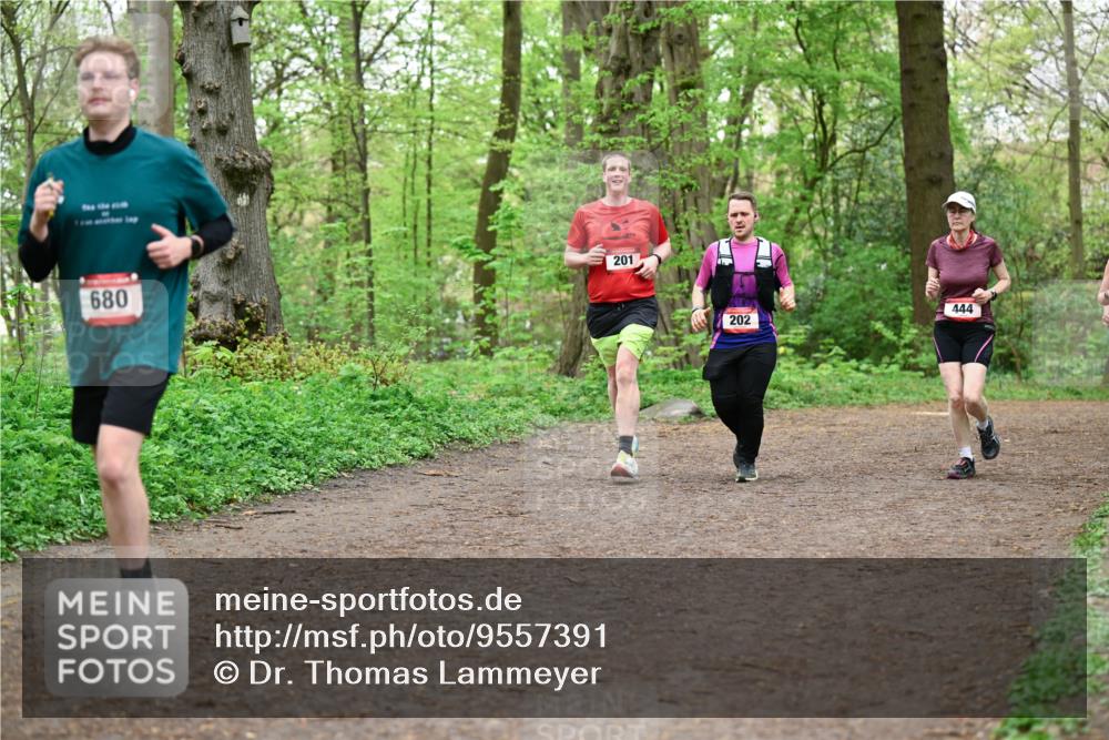 19.04.2026 - Hammer Lauf Dr. Thomas Lammeyer http://msf.ph/oto/9557391 19.04.2026 12:41:09 Laufen 680, 201, 202, 444 meine-sportfotos.de