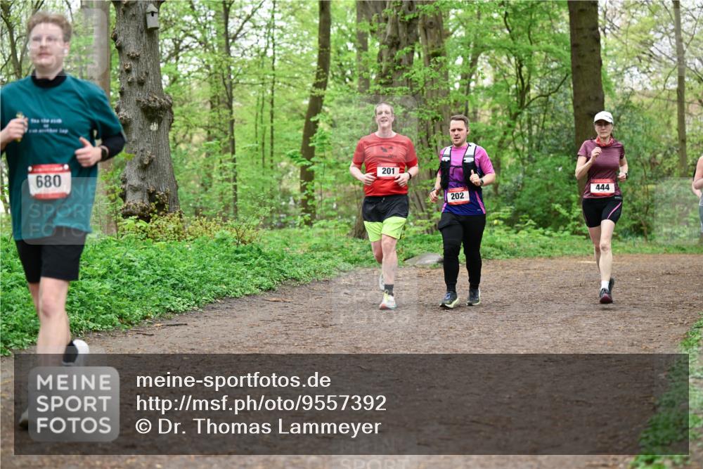 19.04.2026 - Hammer Lauf Dr. Thomas Lammeyer http://msf.ph/oto/9557392 19.04.2026 12:41:09 Laufen 680, 201, 202, 444 meine-sportfotos.de