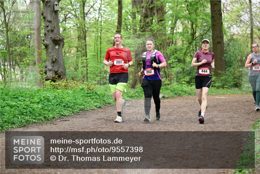 19.04.2026 - Hammer Lauf Dr. Thomas Lammeyer http://msf.ph/oto/9557398 19.04.2026 12:41:10 Laufen 201, 336, 202, 444 meine-sportfotos.de