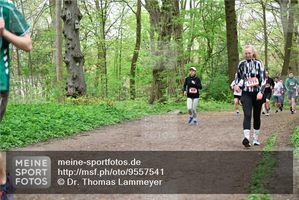 19.04.2026 - Hammer Lauf Dr. Thomas Lammeyer http://msf.ph/oto/9557541 19.04.2026 12:41:52 Laufen 859, 1715, 723, 1031 meine-sportfotos.de