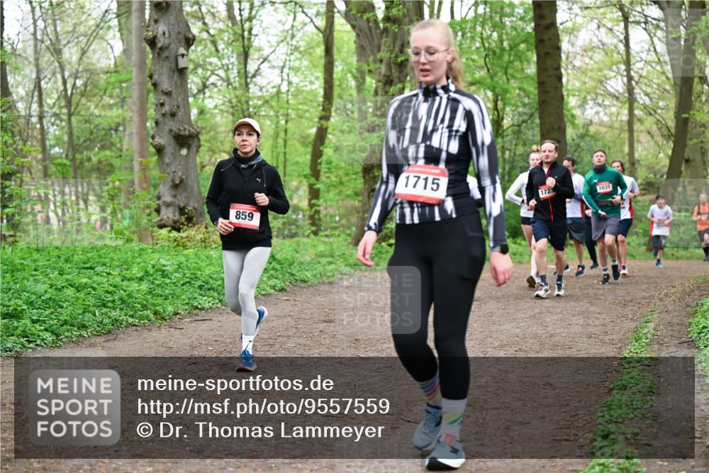 19.04.2026 - Hammer Lauf Dr. Thomas Lammeyer http://msf.ph/oto/9557559 19.04.2026 12:41:55 Laufen 859, 1715, 1723, 1031 meine-sportfotos.de