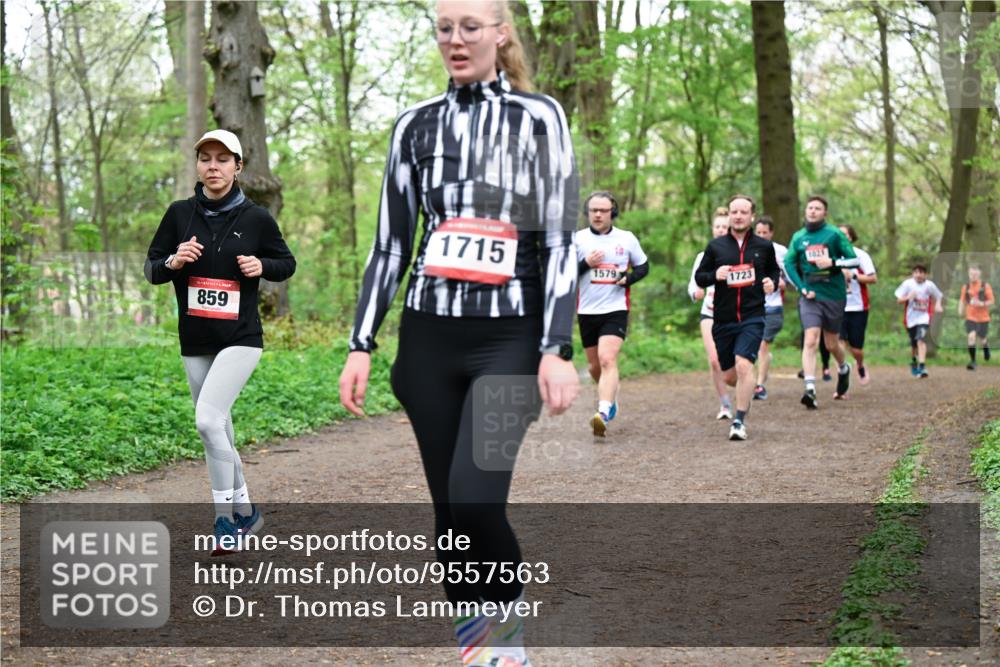 19.04.2026 - Hammer Lauf Dr. Thomas Lammeyer http://msf.ph/oto/9557563 19.04.2026 12:41:56 Laufen 859, 1715, 1579, 1723 meine-sportfotos.de
