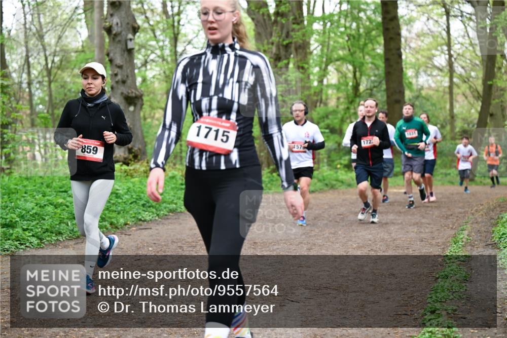19.04.2026 - Hammer Lauf Dr. Thomas Lammeyer http://msf.ph/oto/9557564 19.04.2026 12:41:56 Laufen 859, 1715, 1031, 457, 172 meine-sportfotos.de