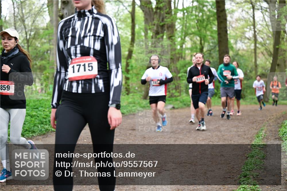 19.04.2026 - Hammer Lauf Dr. Thomas Lammeyer http://msf.ph/oto/9557567 19.04.2026 12:41:56 Laufen 859, 1715, 1723 meine-sportfotos.de