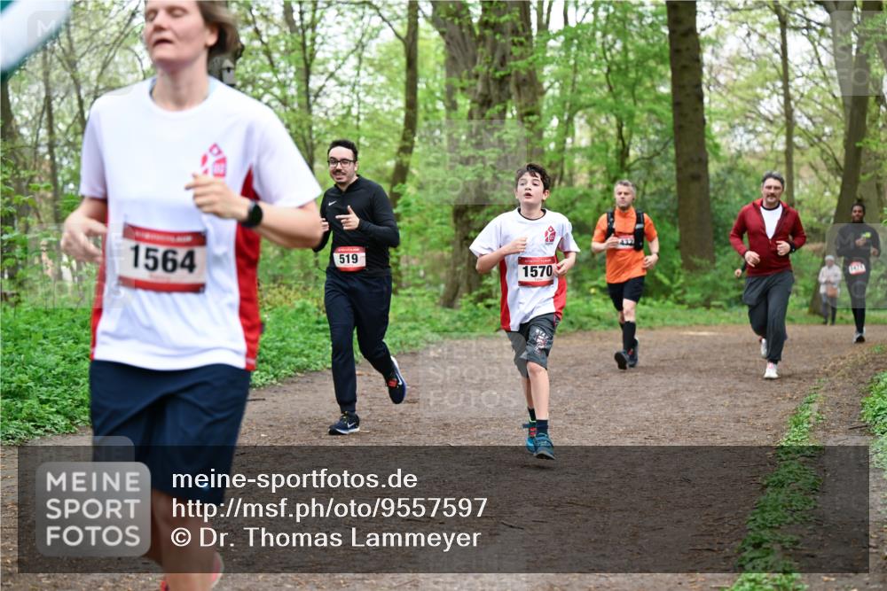 19.04.2026 - Hammer Lauf Dr. Thomas Lammeyer http://msf.ph/oto/9557597 19.04.2026 12:42:01 Laufen 1564, 519, 1570, 422 meine-sportfotos.de