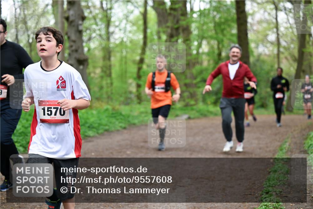19.04.2026 - Hammer Lauf Dr. Thomas Lammeyer http://msf.ph/oto/9557608 19.04.2026 12:42:03 Laufen 1570 meine-sportfotos.de