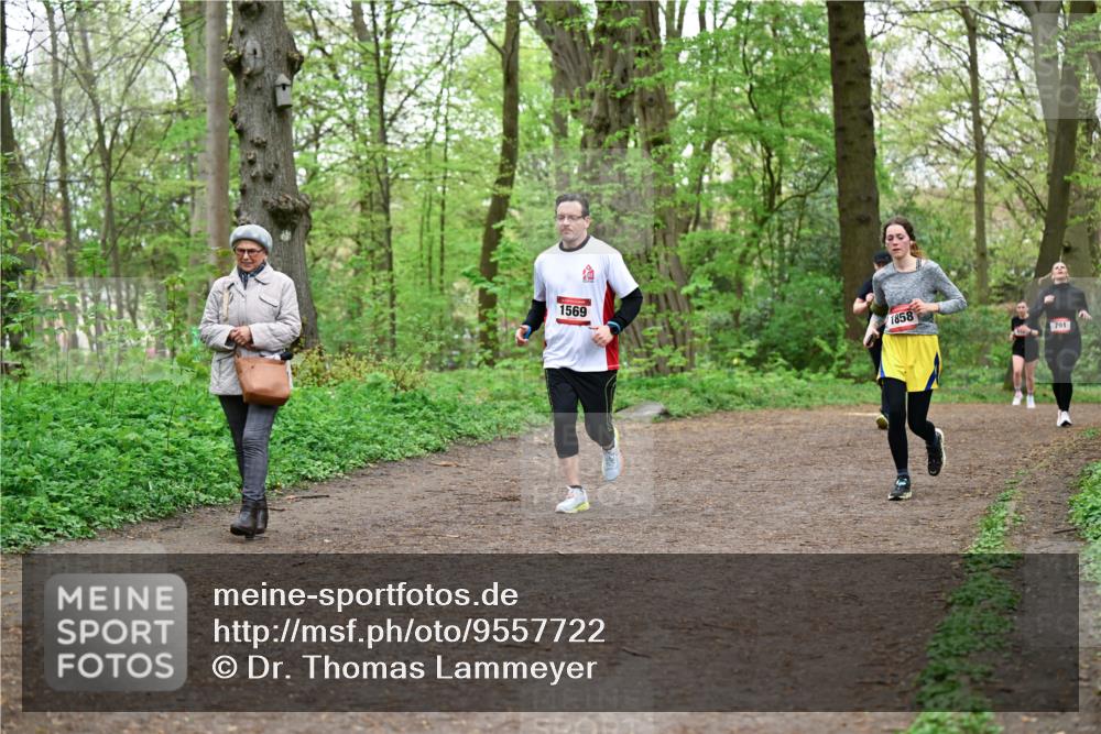 19.04.2026 - Hammer Lauf Dr. Thomas Lammeyer http://msf.ph/oto/9557722 19.04.2026 12:42:25 Laufen 1569, 1858, 791 meine-sportfotos.de