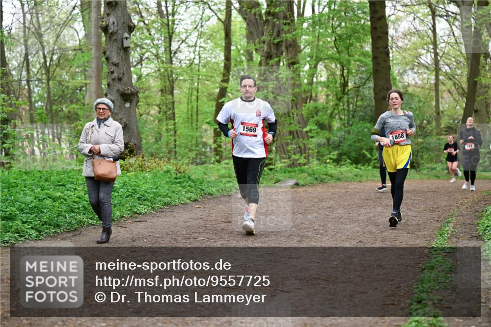 19.04.2026 - Hammer Lauf Dr. Thomas Lammeyer http://msf.ph/oto/9557725 19.04.2026 12:42:25 Laufen 1569, 1858, 791 meine-sportfotos.de