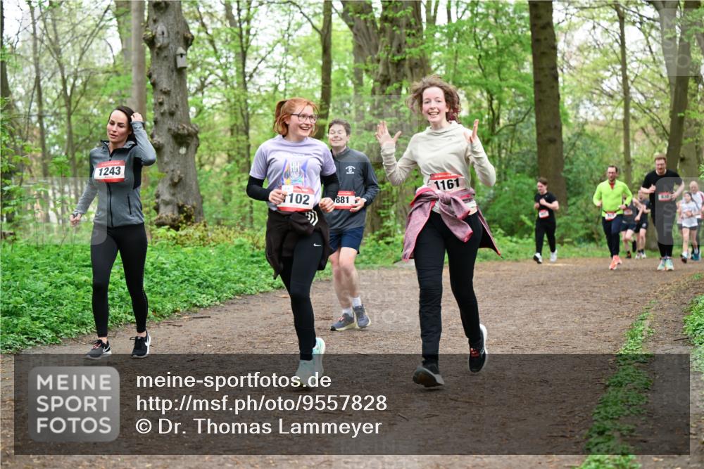 19.04.2026 - Hammer Lauf Dr. Thomas Lammeyer http://msf.ph/oto/9557828 19.04.2026 12:42:41 Laufen 1161, 1243, 102, 881 meine-sportfotos.de