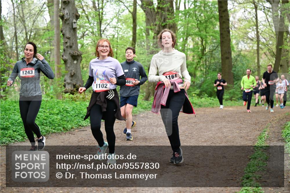 19.04.2026 - Hammer Lauf Dr. Thomas Lammeyer http://msf.ph/oto/9557830 19.04.2026 12:42:42 Laufen 1243, 1102, 881, 161 meine-sportfotos.de