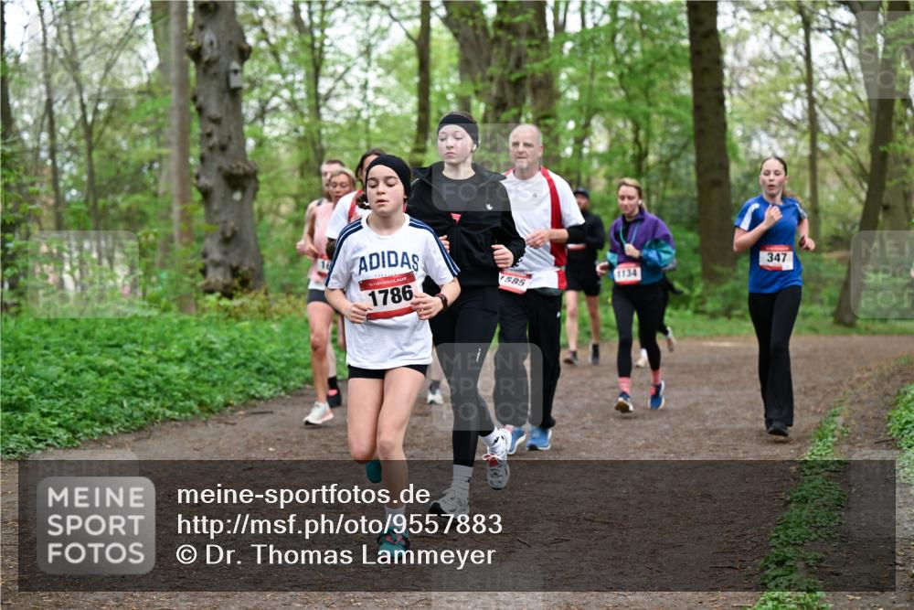 19.04.2026 - Hammer Lauf Dr. Thomas Lammeyer http://msf.ph/oto/9557883 19.04.2026 12:42:50 Laufen 1786, 1585, 1134, 347 meine-sportfotos.de