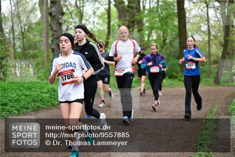 19.04.2026 - Hammer Lauf Dr. Thomas Lammeyer http://msf.ph/oto/9557885 19.04.2026 12:42:50 Laufen 1786, 347, 1134, 1535 meine-sportfotos.de